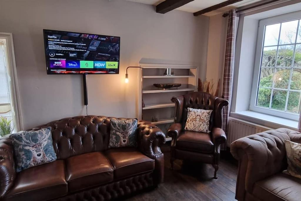 Peaceful Countryside Retreat Near Beach/Lakes Distington エクステリア 写真